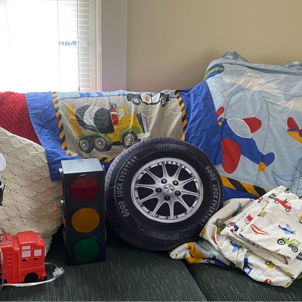 Transportation bedroom set